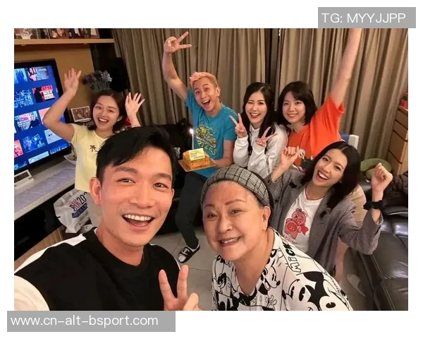 两位星二代慈善赛成队友,你还记得他们的父亲吗?